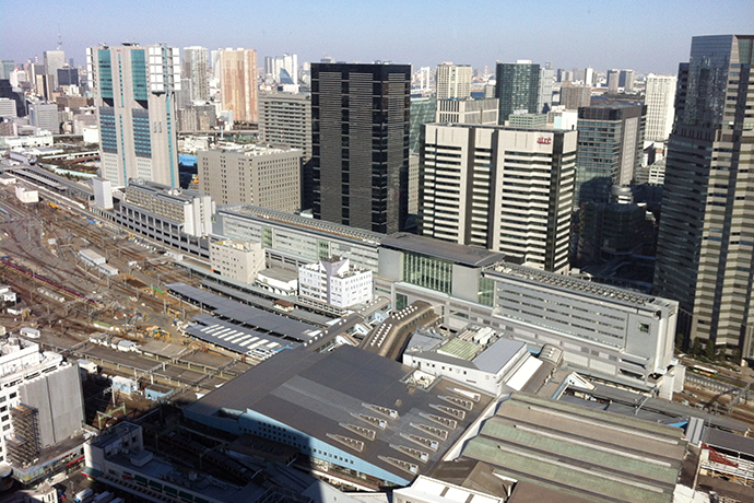 品川駅は新幹線や空港で全国をつなぐオフィスエリア